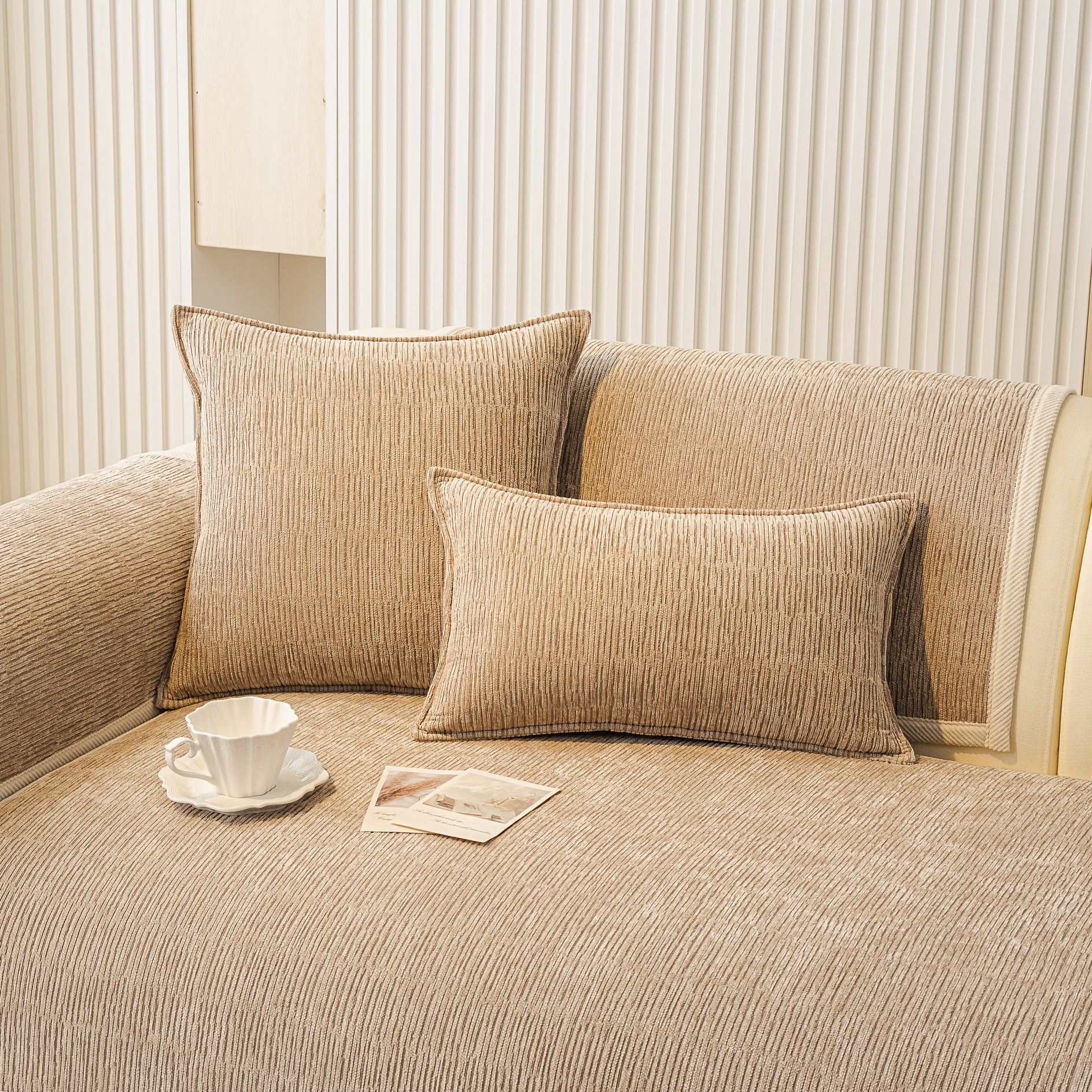 1 Elegant Vintage Sofa Cushion, a Soft and Comfortable Sofa Protector, Pet-friendly, Suitable for All Seasons, Perfect for Bedroom, Office, and Living Room Home Decor