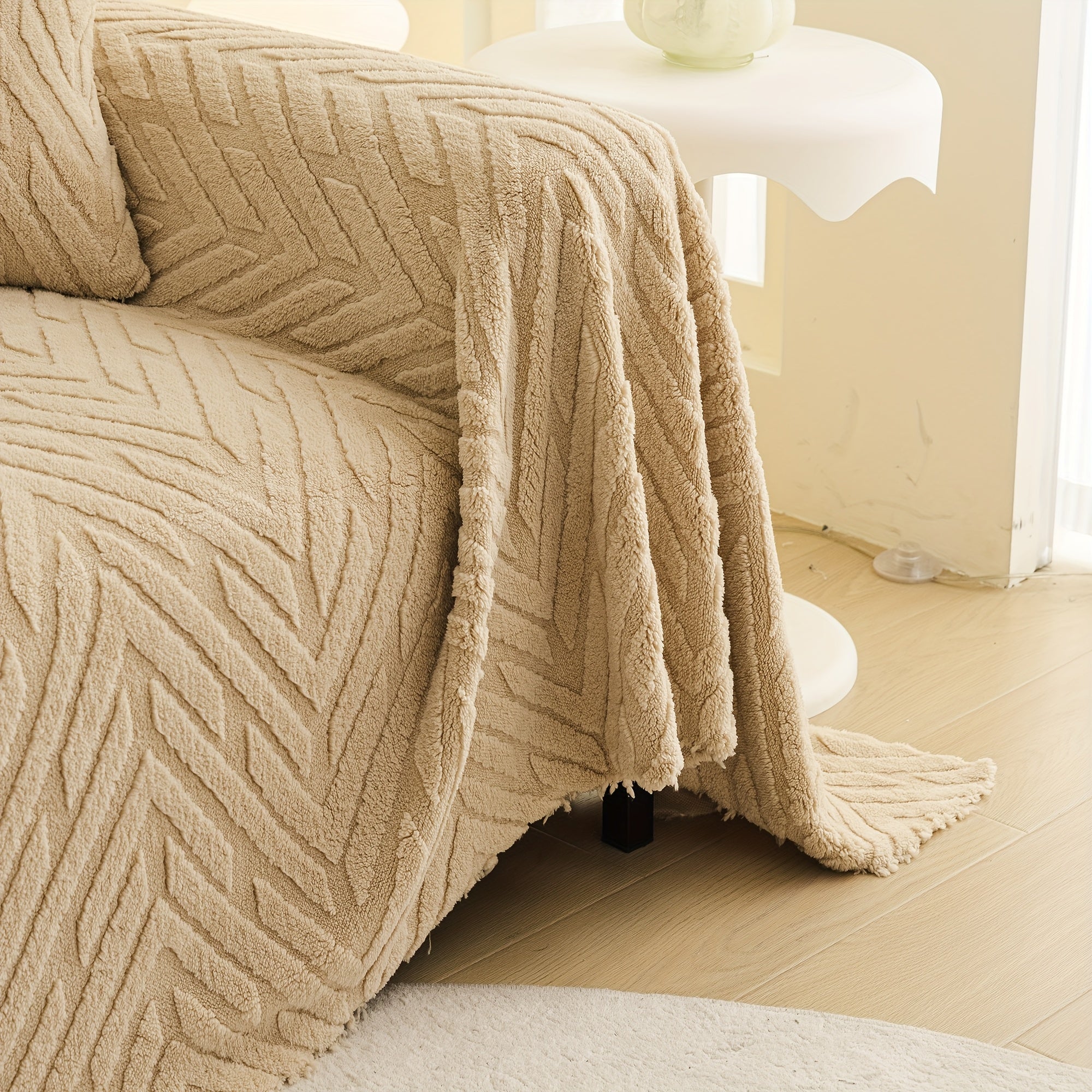 Arrow Feather Four Season Universal Sofa Cover, Multifunctional Sofa Cover, Anti Slip and Durable Machine Washable Sofa Cover, Decoration for Living Room and Bedroom Furniture, Modern and Simple Nordic Style, Elegant and Fashionable Decoration.