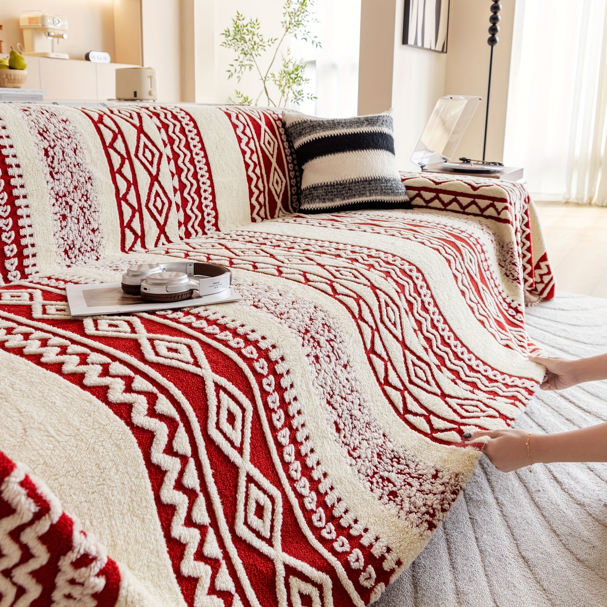 A Geometric Striped Sofa Cover in Bohemian Style, Pet-Friendly, Soft And Comfortable, Suitable for Decorating Bedrooms, Living Rooms, Offices, And Other Settings