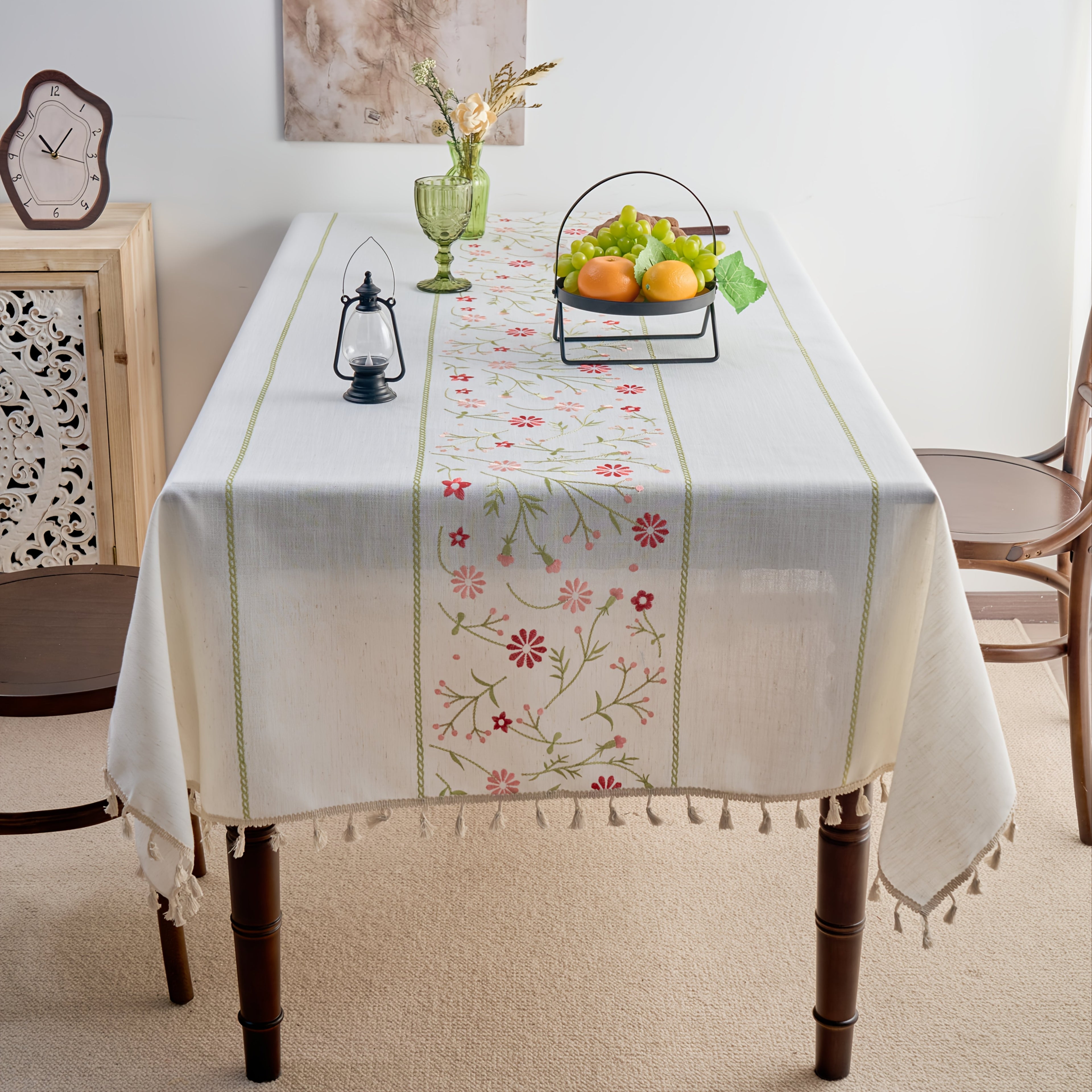 1pc Pink Small Flower Embroidery Tablecloth French Aesthetic Minimalist Style Kitchen Decoration Tablecloth Rectangular Coffee Table TV Cabinet Cover Perfect for Restaurant Living Room Dining Table Decoration Holiday Party Birthday Party Home Decora